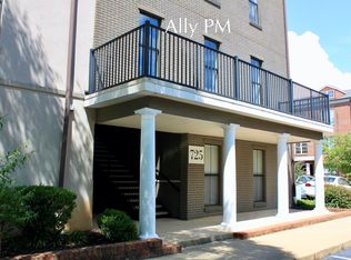 725 Walker Sq APT 1A, Charlottesville, VA 22903