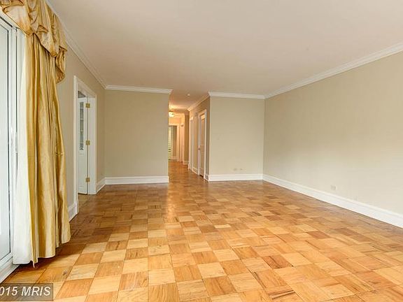 Living Room - Looking towards Foyer