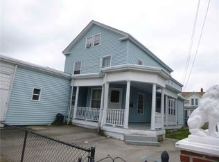 305 Prospect St, Pawtucket, RI 02860