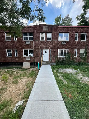 4056 Reading Rd Photo 1