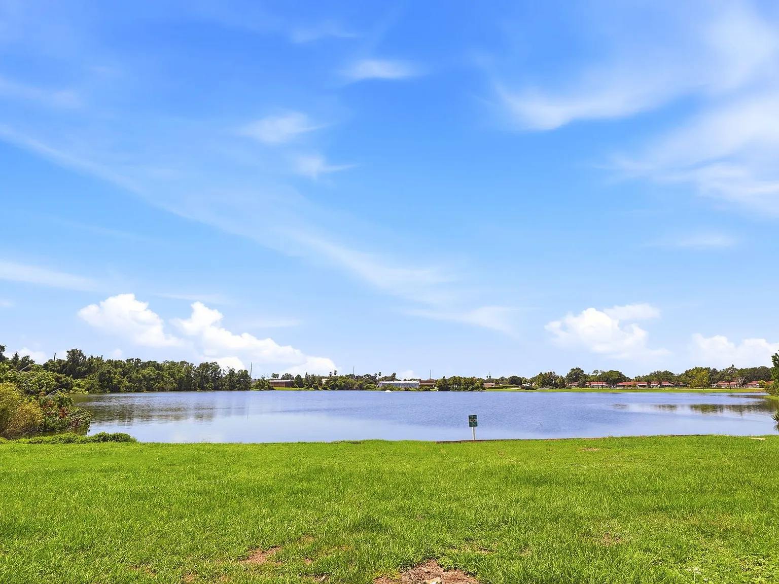Locale Boggy Creek — Photo 2