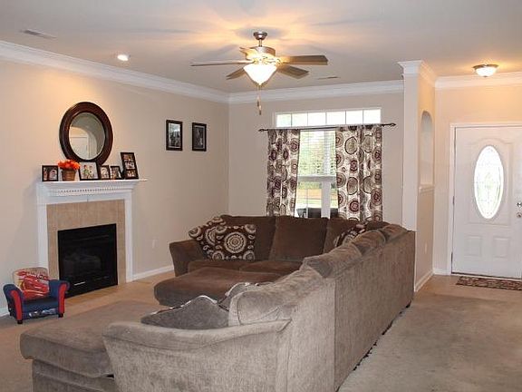 3rd image of 1304 Blarney Ct