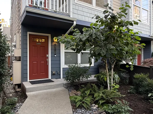 1621 15th Ave #A, Seattle, WA 98122
