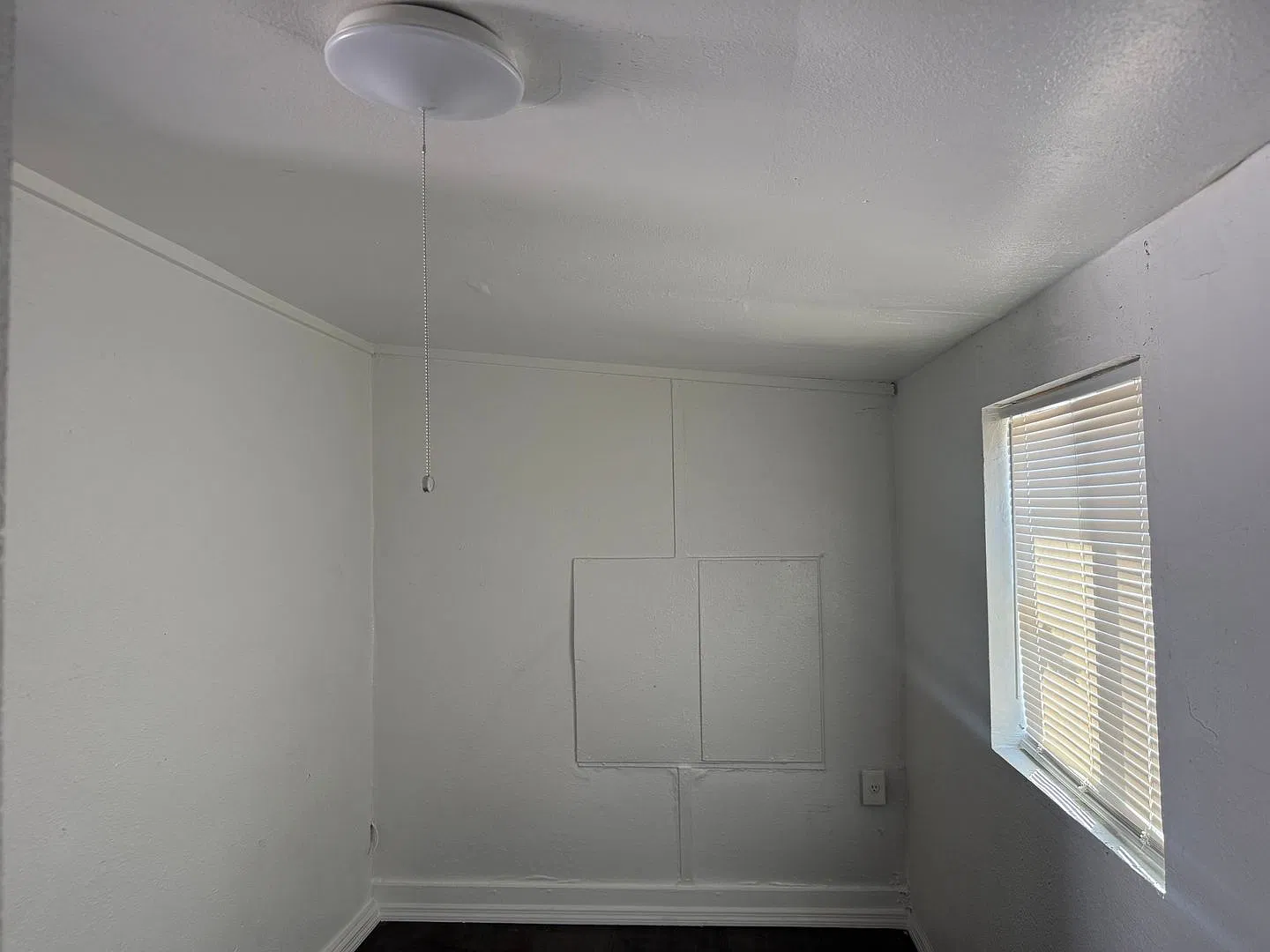 Phoenix 1 Bedroom Unit — Photo 4