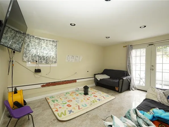 301 Lightner Avenue image 12 of 17