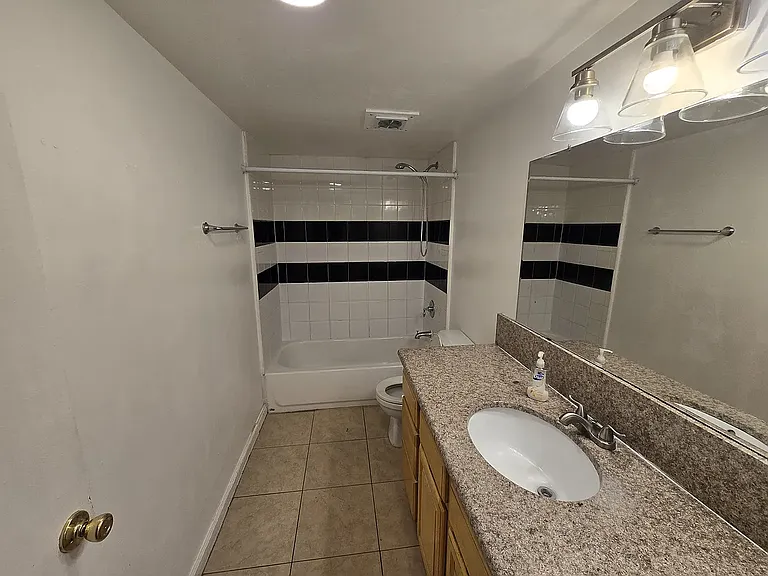 1244 Circle City Dr #A — Photo 21