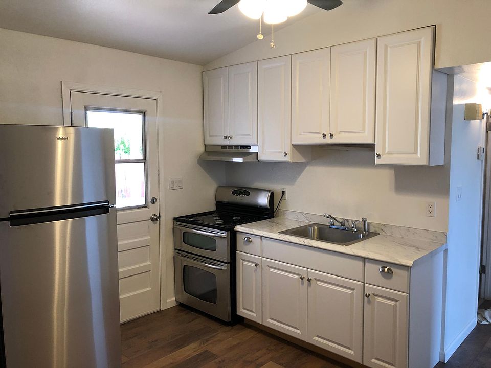 1st image of 626 N Drew St E APT B