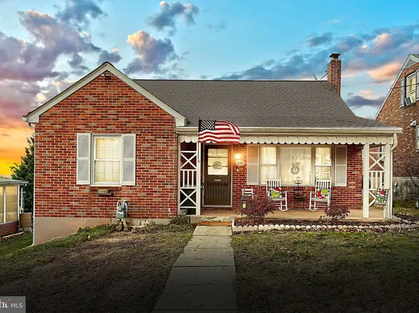 235 W Broad St, Dallastown, PA 17313