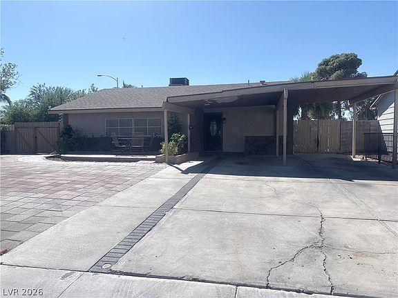 2nd image of 3982 Saguaro Ln