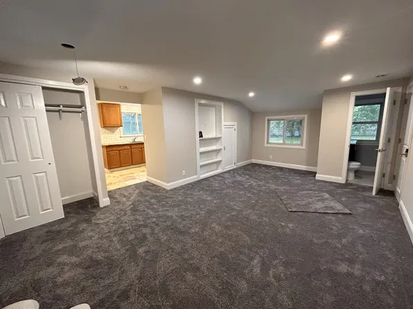 (undisclosed Address), Huntington Station, NY 11746