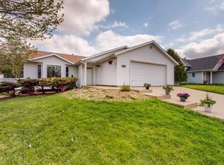 2743 59th St NW, Rochester, MN 55901