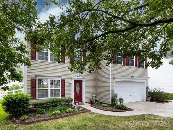 2316 Highland Park Dr, Charlotte, NC 28269