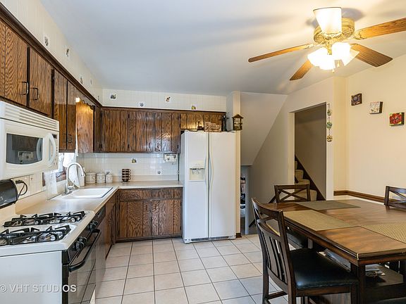 5th image of 9151 S Trumbull Ave
