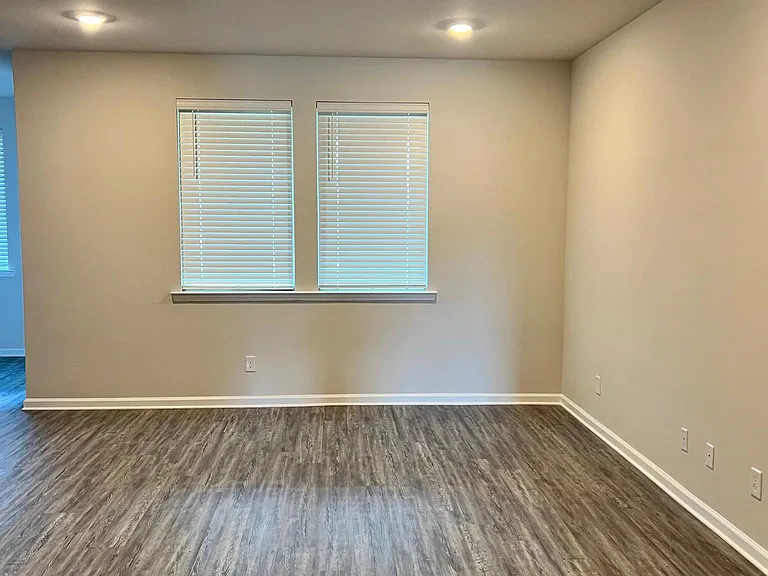 5357 Fulvetta Falls Rd — Photo 4
