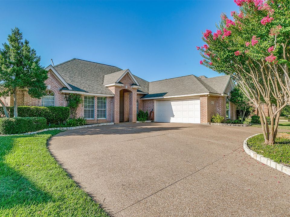 1st image of 8221 Lost Maple Dr