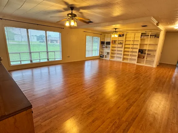 304 E Gloria Switch Rd, Lafayette, LA 70507