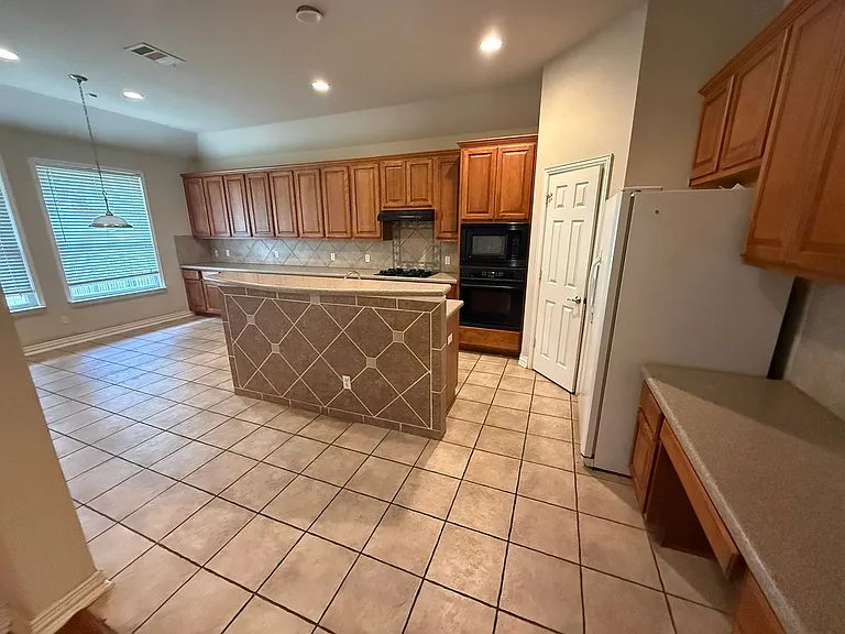 24922 Shinnecock Trl — Photo 5