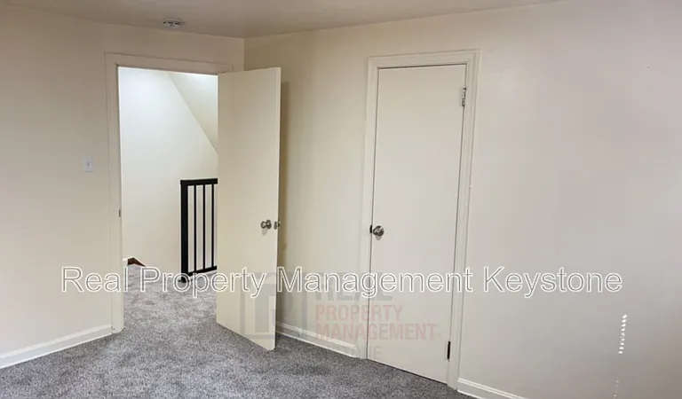 305 Greenlee Rd — Photo 11
