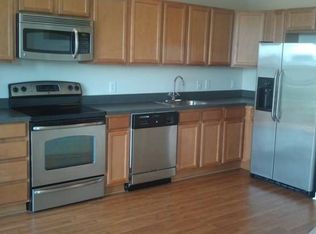 340 S Madison St APT 704, Wilmington, DE 19801