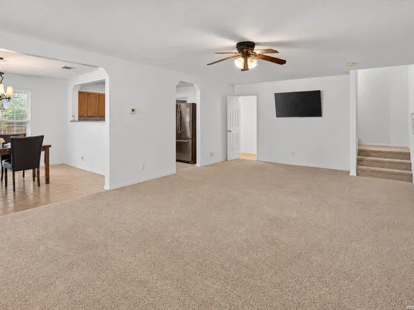 130 Mallow Grv, San Antonio, TX 78253