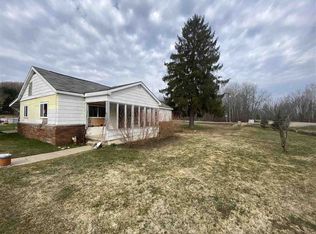 3020 River Rd, Petoskey, MI 49770