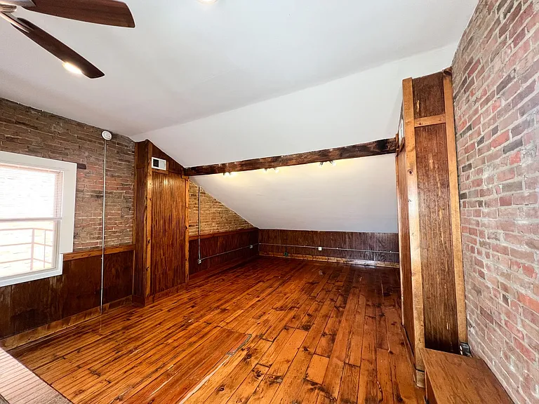 1508 Moore St — Photo 15