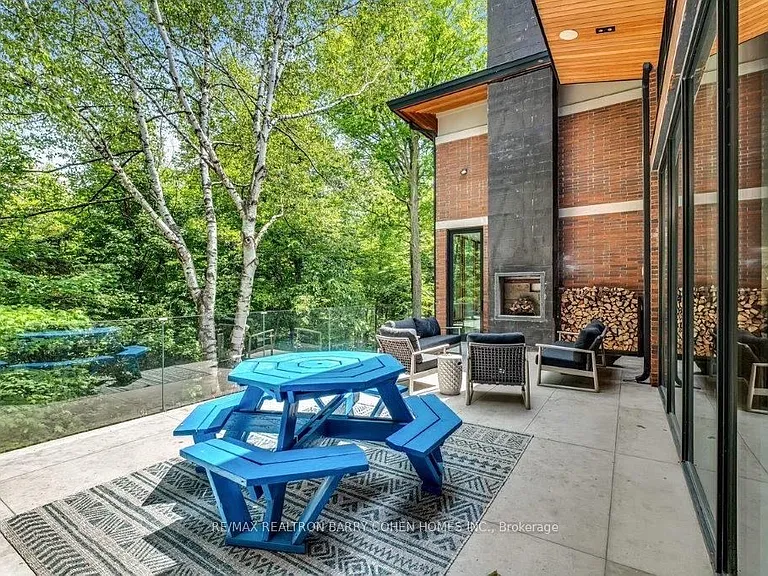 58 Timberlane Dr — Photo 38