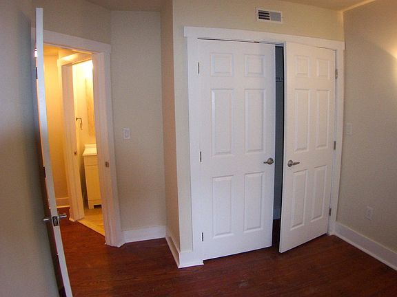 5th image of 775 S 8th St Floor 1