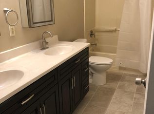743 Center St W #B, Warren, OH 44481