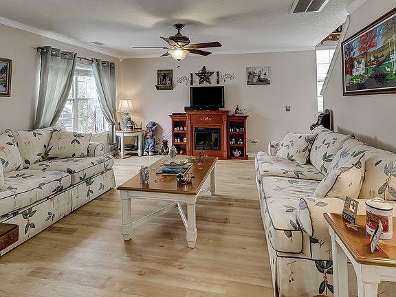 Comfortable living room