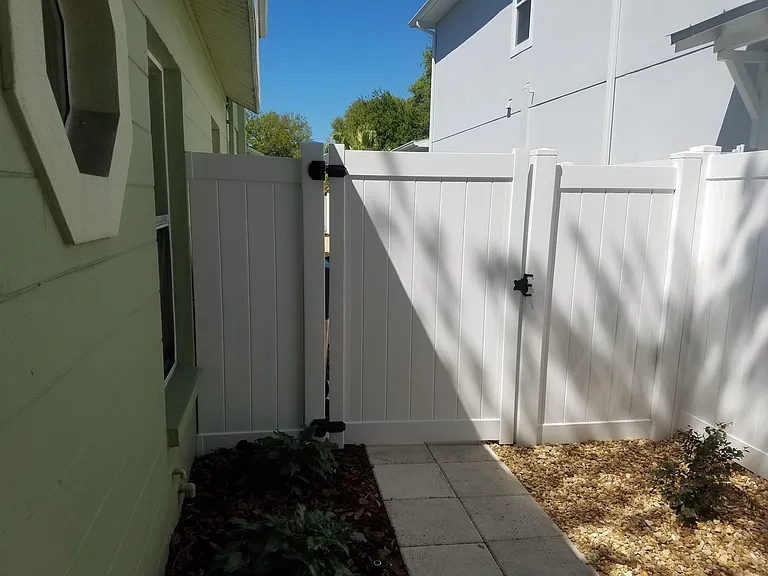 311A S Gomez Ave #A — Photo 16