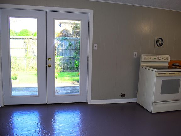 4th image of 23 Kemmons Dr