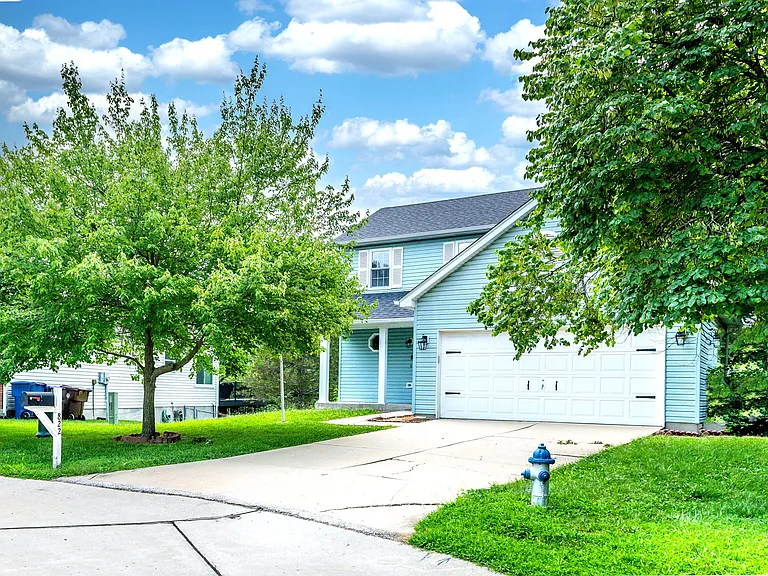 822 Estes Park Dr — Photo 4