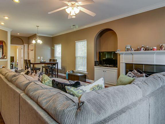 5th image of 4316 Summercrest Blvd APT 601