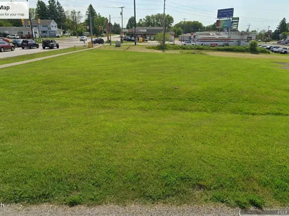 1268 E Grandview Blvd, Erie, PA 16504