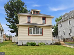 121 N Scott Ave, Glenolden, PA 19036