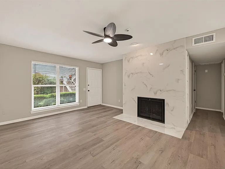 1860 White Oak Dr #311 — Photo 6