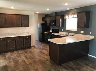1837 Brigadoon Ln, Muskegon, MI 49442
