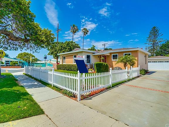 4th image of 4831 Highgrove Ave