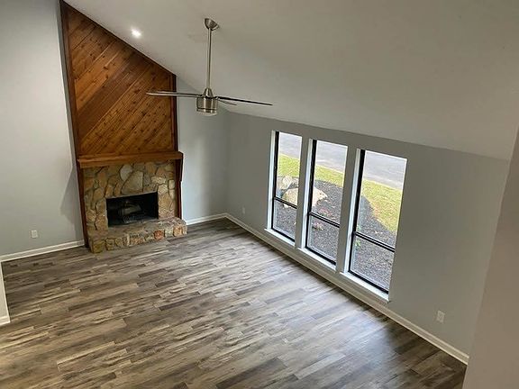 4th image of 4108 Wildflower Ln