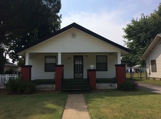 314 1st St, Carnegie, OK 73015
