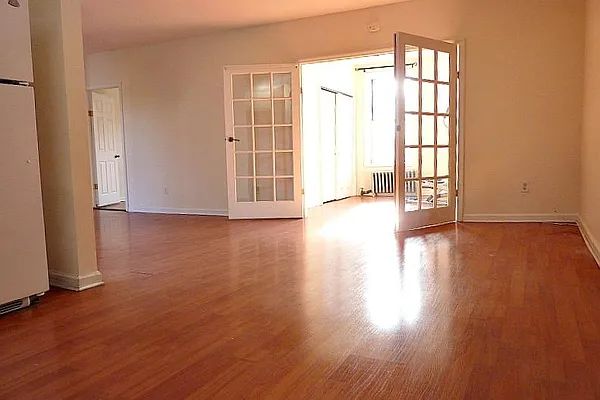 Rented by Level Group | media 31