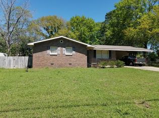 1906 Charlton Dr, Dothan, AL 36303