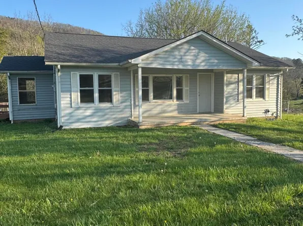 3653 Clinch Valley Rd, Thorn Hill, TN 37881