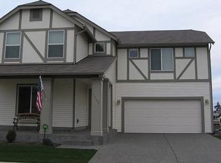 1832 Cadborough Ln, Dupont, WA 98327