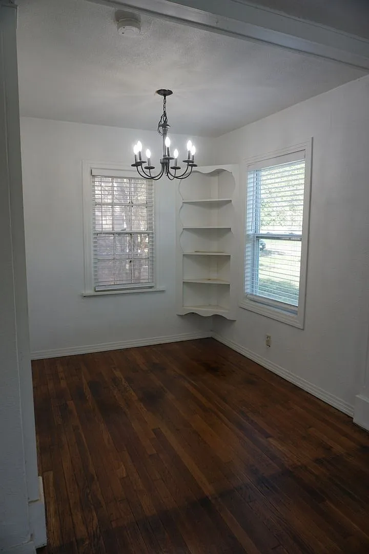 Building Photo - 2309 27th St