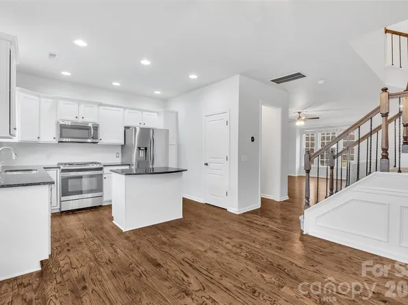 712 Passage Dr, Fort Mill, SC 29708