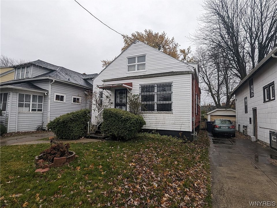 1st image of 323 Dewey Ave