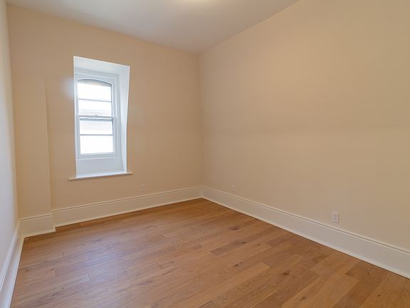 4th image of 17 N Pearl St #3