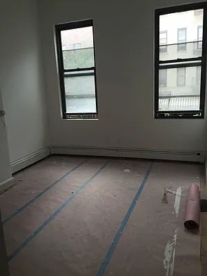 Rented by Bedford Realty USA Corp | media 39